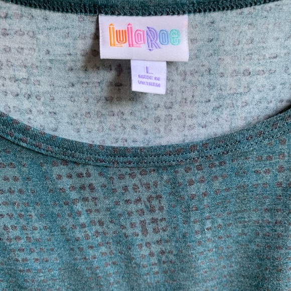 Choose Any 3 LulaRoe for $25. Irma Tunic - Picture 2 of 3